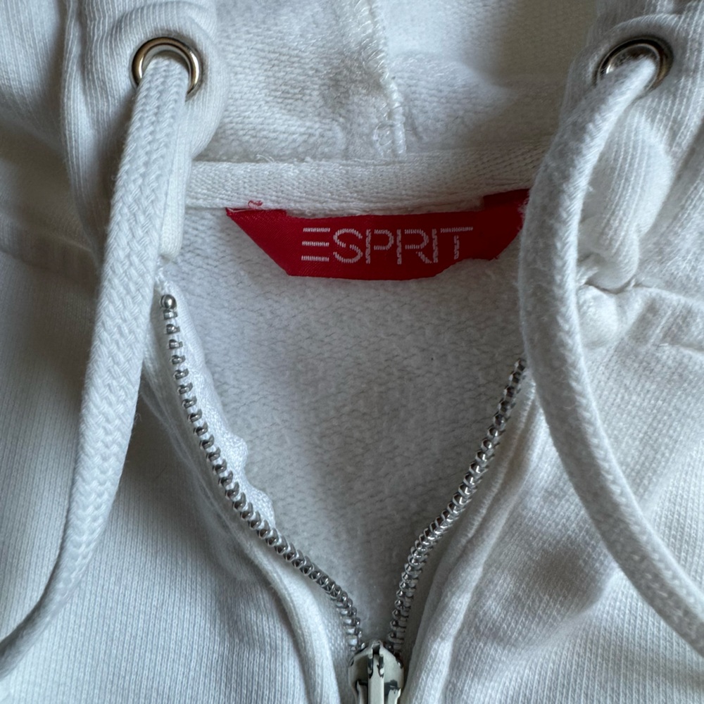 Esprit White Cotton Blend Sweater Collection - Picture 3 of 9